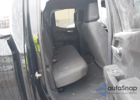 2021 Chevrolet Silverado 1500 4Wd Standard Bed Custom z USA, uszkodzony, nr VIN 1GCRYBEH6MZ123989